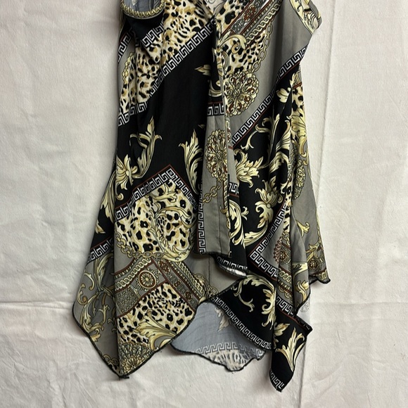 Candy Couture Women’s Strapped Top Size Medium - Picture 4 of 6